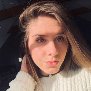 Meet your Posher, Amelia